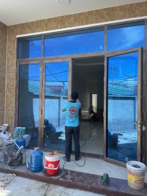 cửa nhôm xingfa + kính solar cường lực