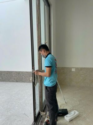 CỬA LÙA 3 RAY NHÔM XINGFA HỆ 93
