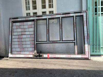 CỬA NHÔM XINGFA CHIA Ô
