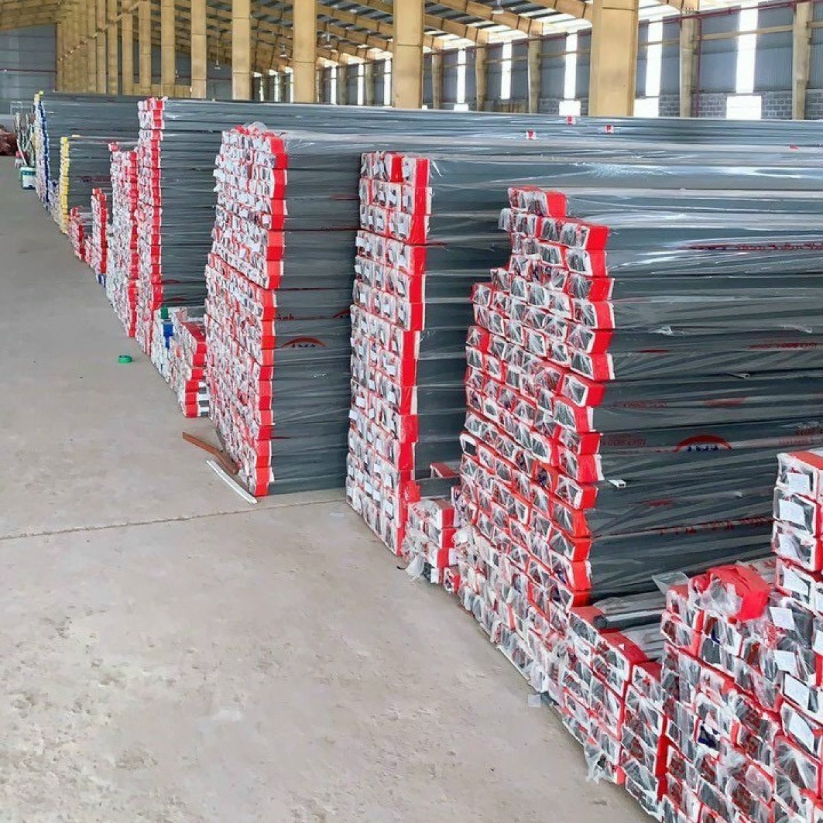 QUY TRÌNH SẢN XUẤT NHÔM THANH XINGFA